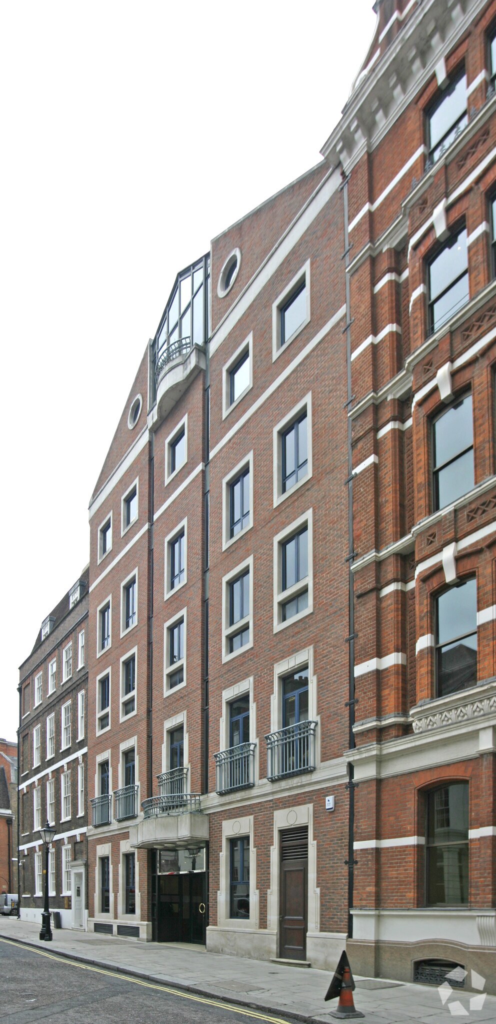 27 Queen Annes Gate, Londres à louer Photo principale– Image 1 sur 9