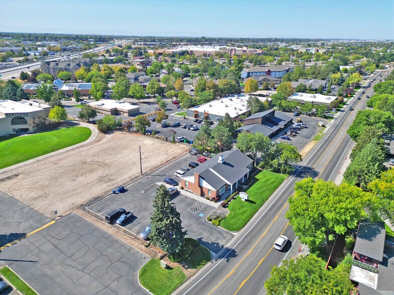 7091 W Emerald St, Boise, ID à vendre - Photo de l’immeuble – Image 3 sur 11