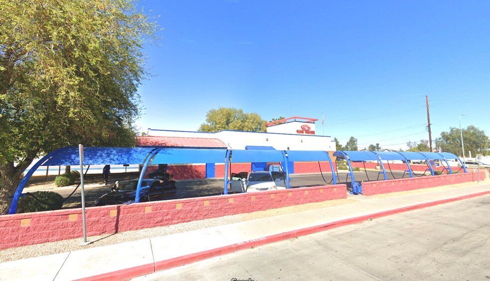 7038 N 67th Ave, Glendale, AZ à vendre - Photo de l’immeuble – Image 2 sur 7