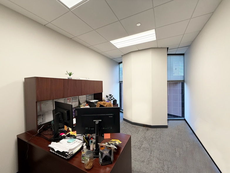 70 W Madison St, Chicago, IL à louer - Photo de l’immeuble – Image 3 sur 22