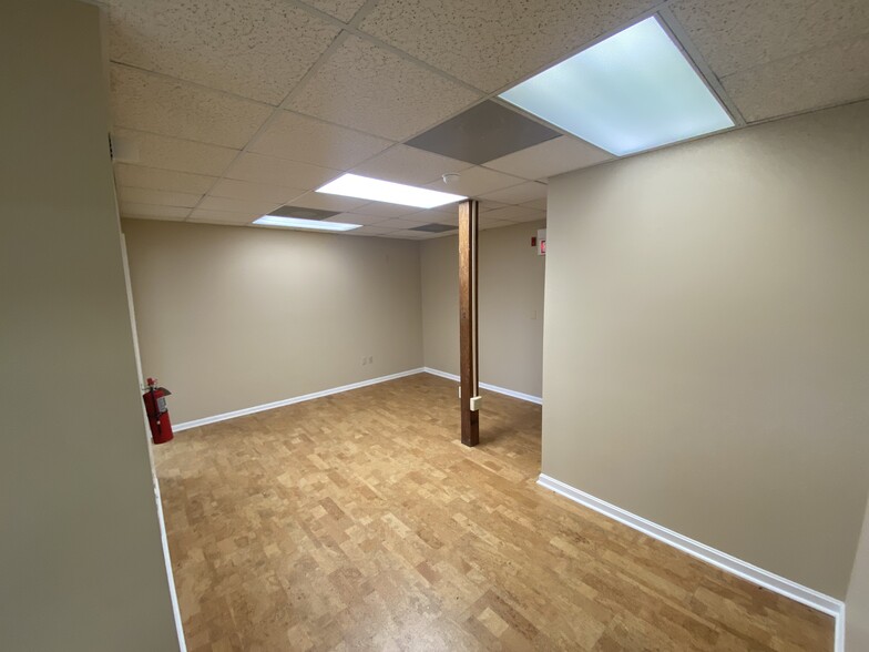 1201 College Park Dr, Dover, DE à louer - Photo de l’immeuble – Image 2 sur 13