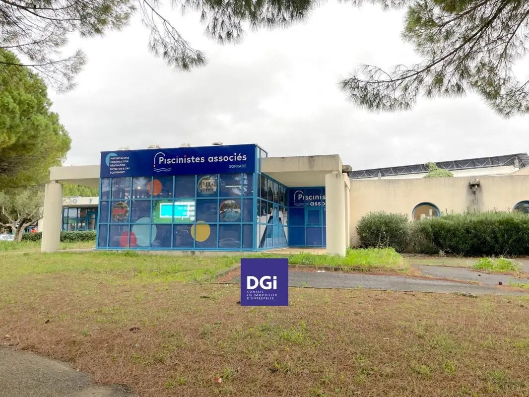 Local d’activités dans Nîmes à louer Photo de l’immeuble– Image 1 sur 10