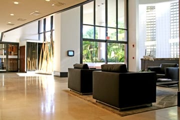 2665 S Bayshore Dr, Coconut Grove, FL à louer - Hall d’entrée – Image 2 sur 37