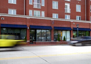 625 Deerfield Rd, Deerfield, IL à louer Photo de l’immeuble– Image 1 sur 7