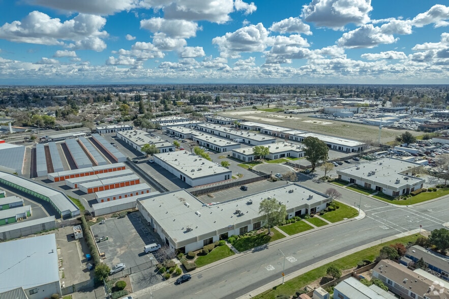 6965 Luther Dr, Sacramento, CA à louer - Aérien – Image 3 sur 3