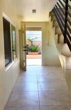 11121 Glenoaks Blvd, Pacoima, CA à louer Photo intérieure– Image 2 sur 15