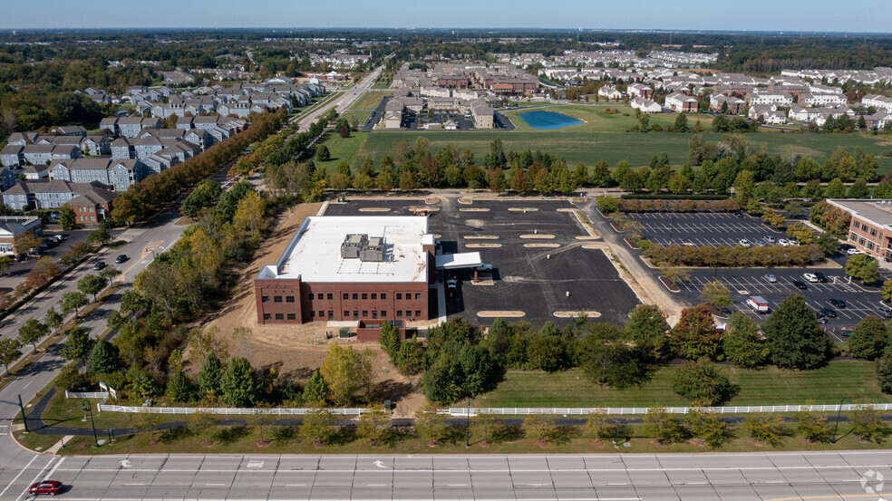 6455 W Campus Oval, New Albany, OH à louer - Photo de l’immeuble – Image 3 sur 30