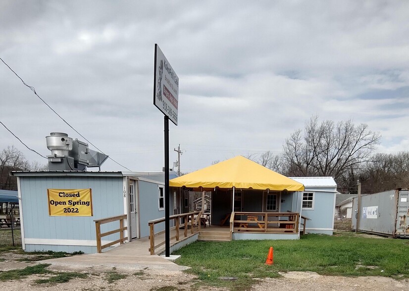 108 N Main St, Spavinaw, OK à vendre - Photo principale – Image 1 sur 30