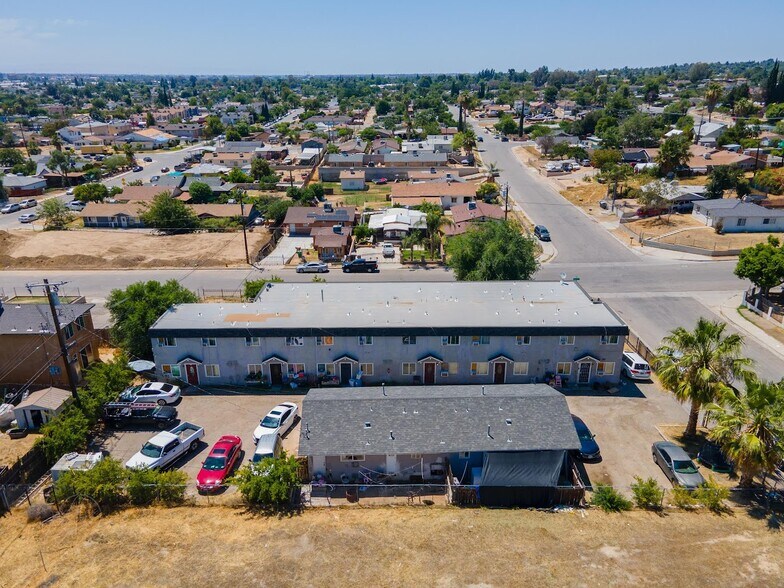 1601 Jefferson St, Bakersfield, CA à vendre - Photo de l’immeuble – Image 2 sur 16