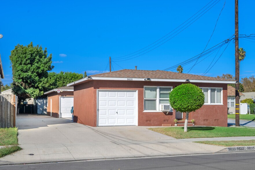 9833 Walnut St, Bellflower, CA à vendre - Photo de l’immeuble – Image 3 sur 19