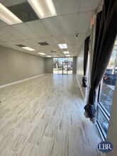 2419 S Babcock St, Melbourne, FL à louer Photo intérieure– Image 2 sur 3