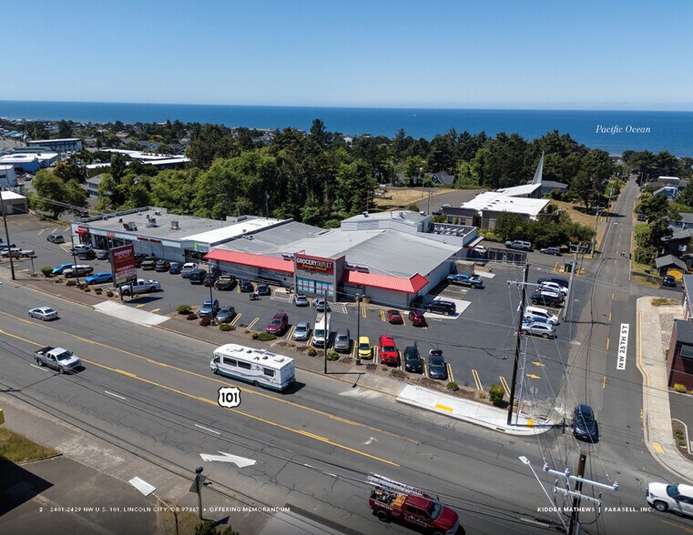 2401 NW Highway 101, Lincoln City, OR à vendre - Photo de l’immeuble – Image 2 sur 15