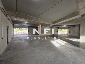 Plus de détails pour Local d'activités à louer