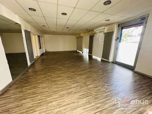 Bureau dans Saint-Étienne à louer - Photo de l’immeuble – Image 2 sur 10
