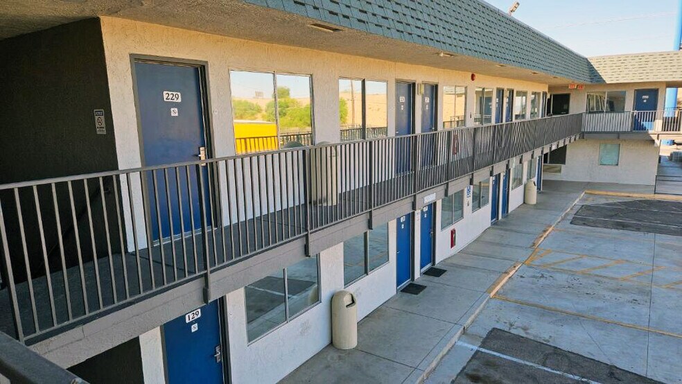 500 W Donlon St, Blythe, CA à vendre - Photo de l’immeuble – Image 3 sur 9