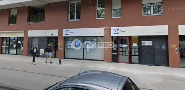 Plus de détails pour Local commercial à louer