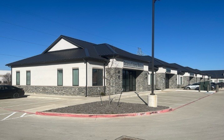 525 Shiloh Rd, Plano, TX à louer Photo principale– Image 1 sur 28