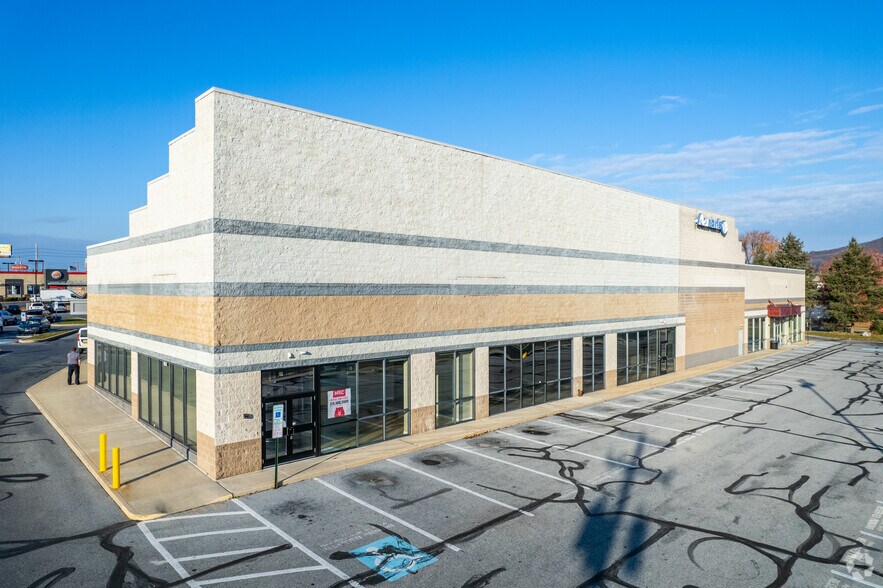 3405-3415 N 5th Street Hwy, Reading, PA à vendre - Photo de l’immeuble – Image 2 sur 5