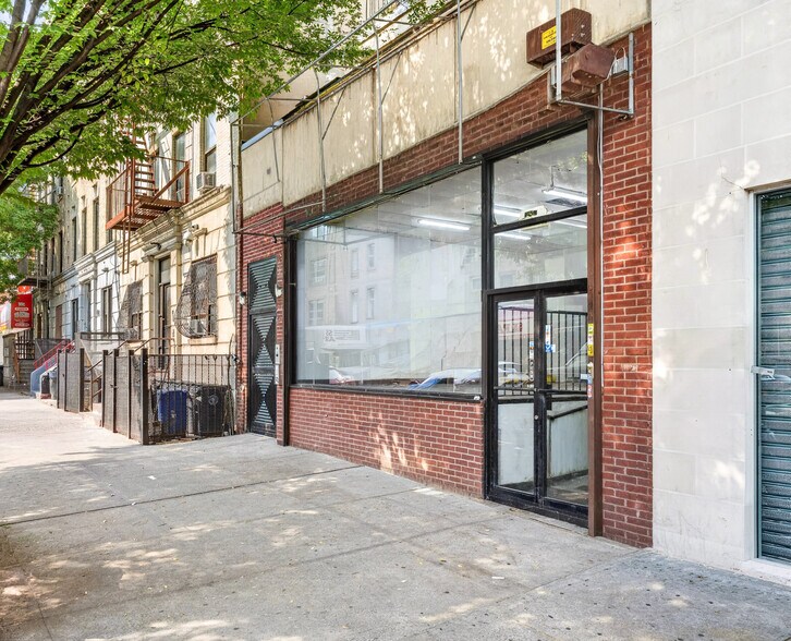 256 Schenectady Ave, Brooklyn, NY à louer - Photo de l’immeuble – Image 1 sur 1