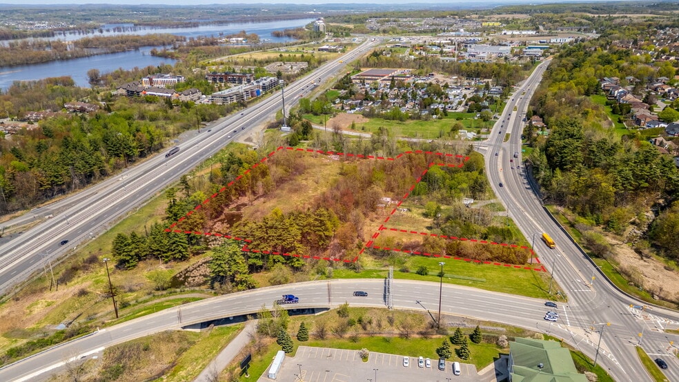 3393 & 3449 St Joseph Boulevard portefeuille de 2 biens à vendre sur LoopNet.fr - Photo de l’immeuble – Image 3 sur 7