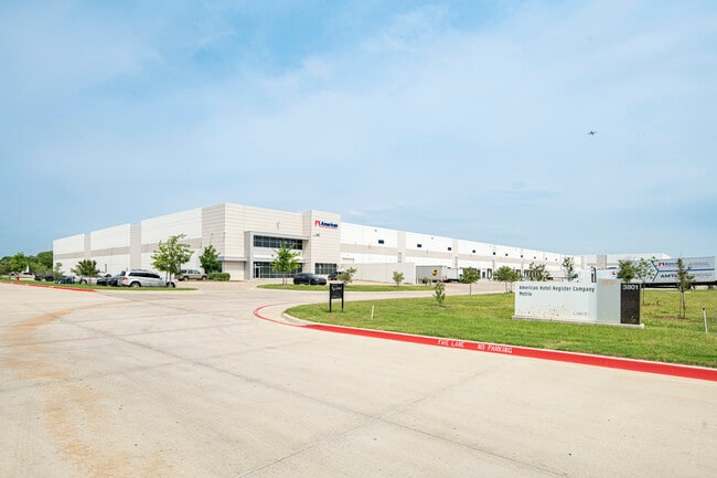 Plus de détails pour 3801 S 20th Ave, Dfw Airport, TX - Industriel/Logistique à louer