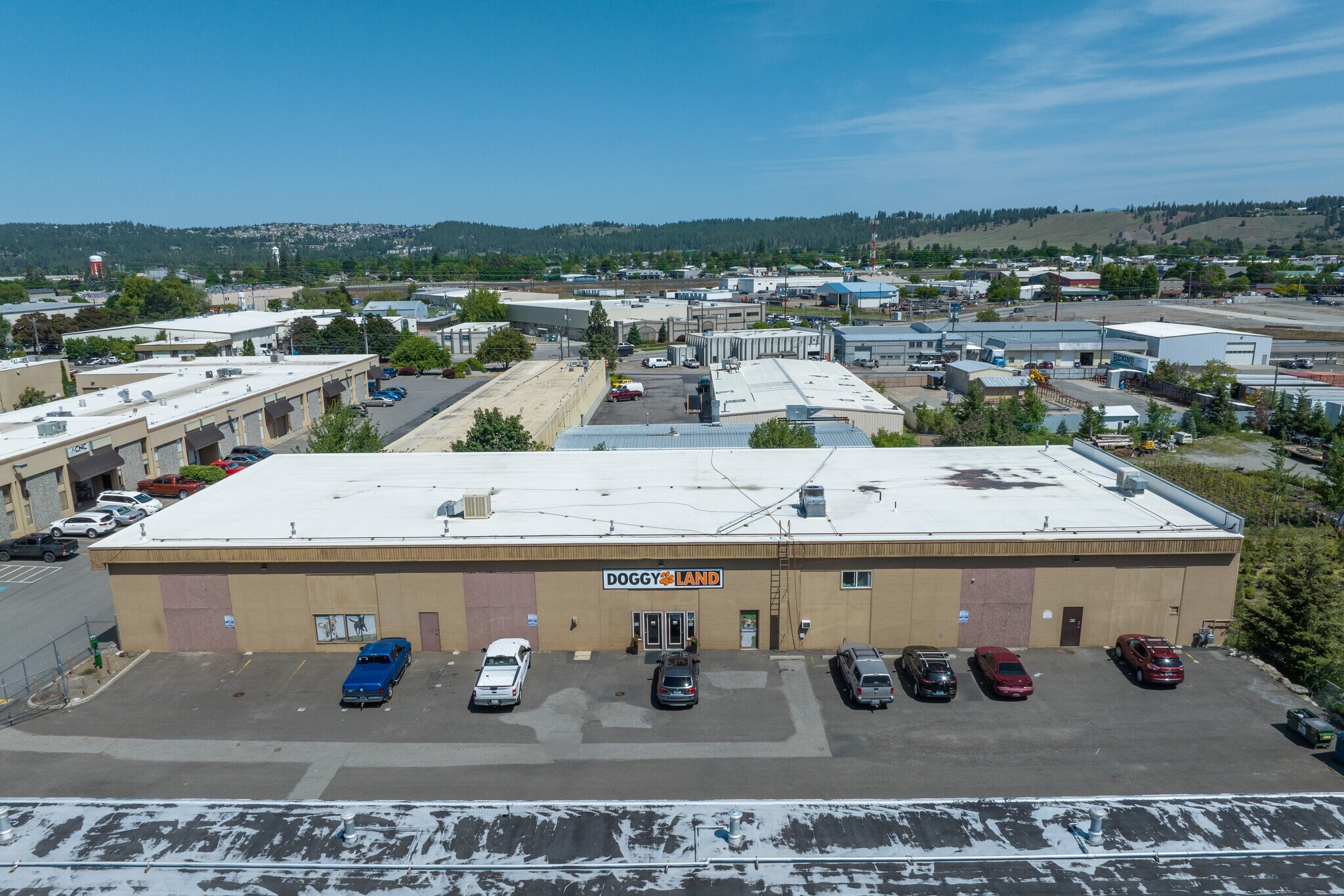 10021 E Knox Ave, Spokane, WA à vendre Photo de l’immeuble– Image 1 sur 9