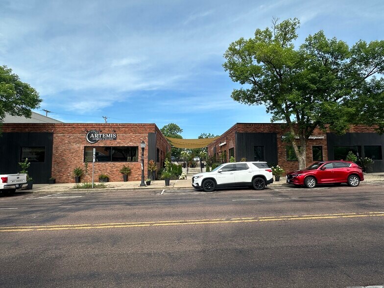 4615 N Prospect Rd, Peoria Heights, IL à louer - Photo de l’immeuble – Image 3 sur 6