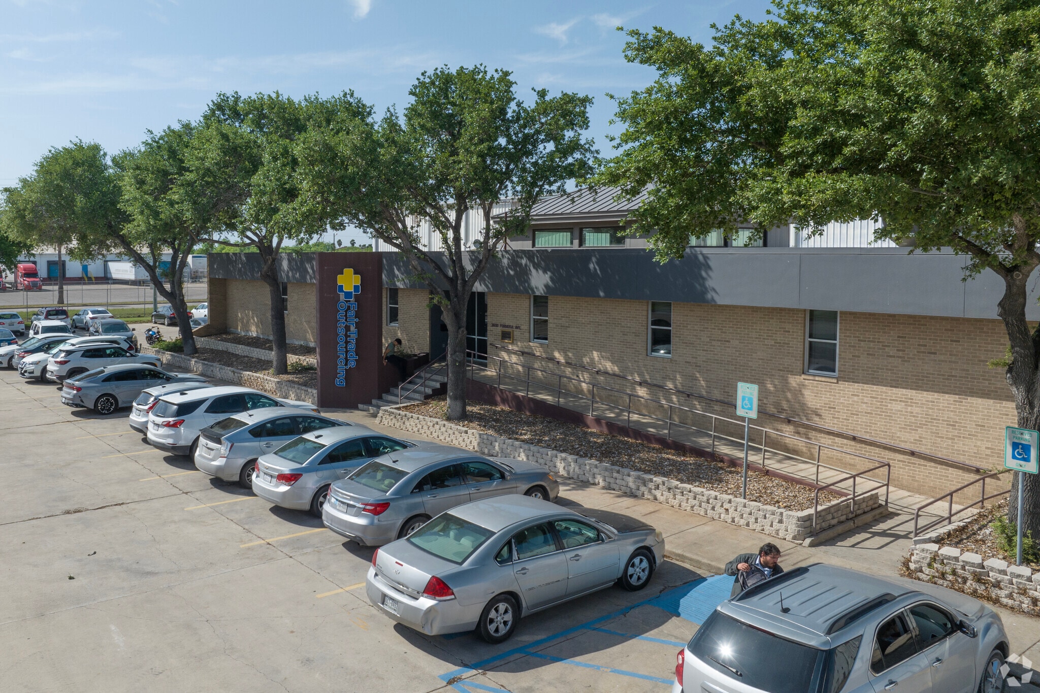 3600 Formosa Ave, McAllen, TX à louer Photo principale– Image 1 sur 23