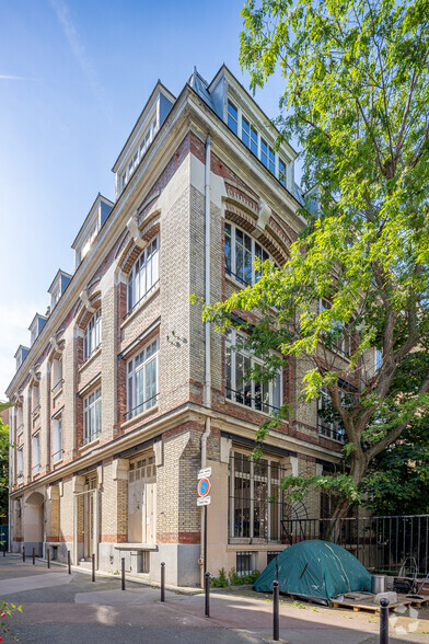 Bureau dans Paris à louer - Photo principale – Image 1 sur 2