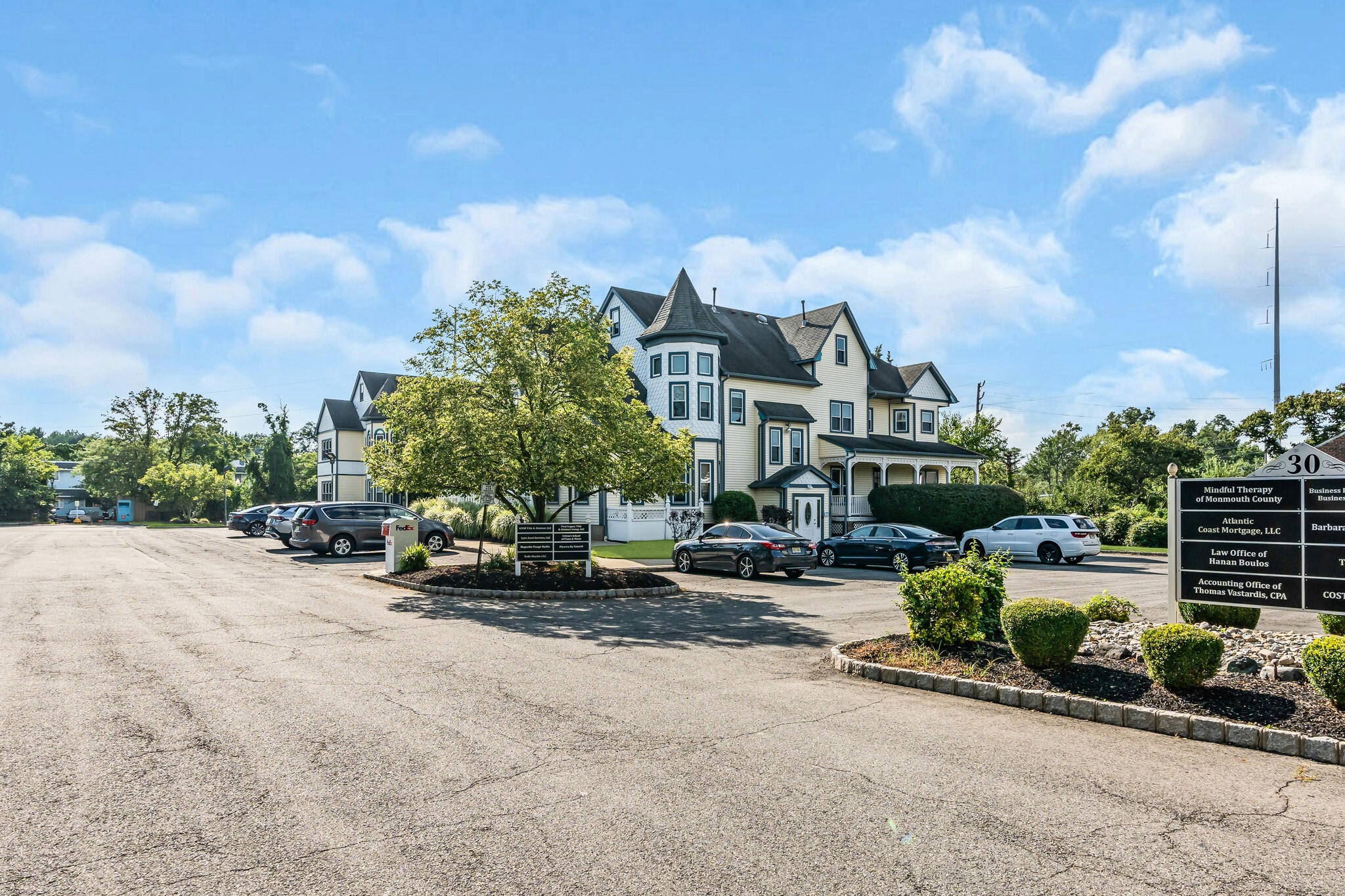 30 Freneau Ave, Matawan, NJ à louer Photo de l’immeuble– Image 1 sur 15