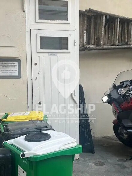 Local commercial dans Paris à louer - Photo de l’immeuble – Image 3 sur 5