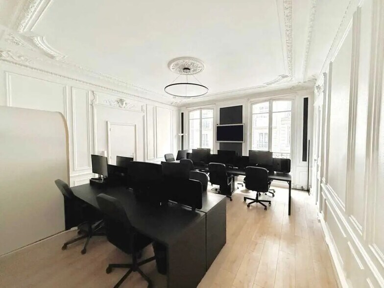 Bureau dans Paris à louer - Photo de l’immeuble – Image 3 sur 13