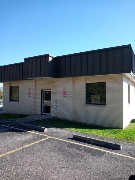 235 Terrace Ave, Huntington, WV à vendre - Photo principale – Image 1 sur 9