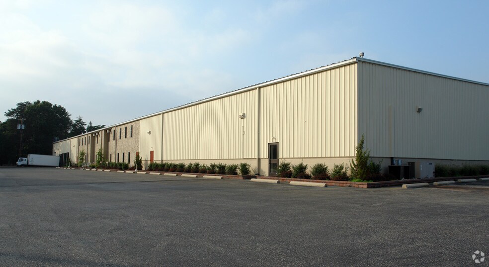 117 Jackson Rd, Berlin, NJ à louer - Photo de l’immeuble – Image 1 sur 5