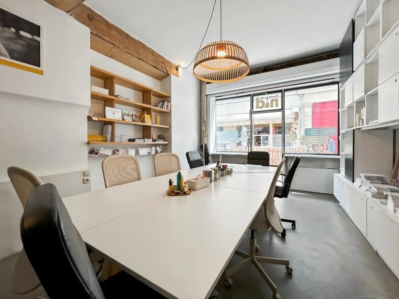 Bureau dans Paris à louer - Photo de l’immeuble – Image 2 sur 6