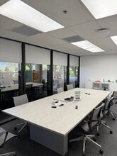 1901 W Cypress Creek Rd, Fort Lauderdale, FL à louer Photo de l’immeuble– Image 1 sur 4
