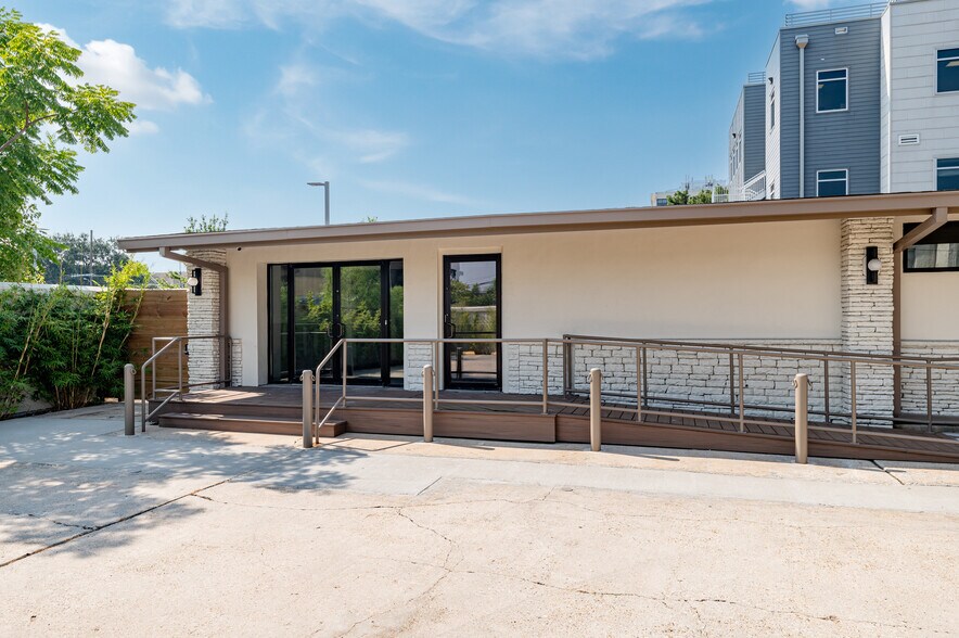 2817 Napoleon Ave, New Orleans, LA à louer - Photo de l’immeuble – Image 2 sur 10