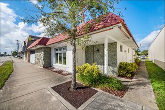 Plus de détails pour 4749 Hollywood Blvd, Hollywood, FL - Local commercial à vendre