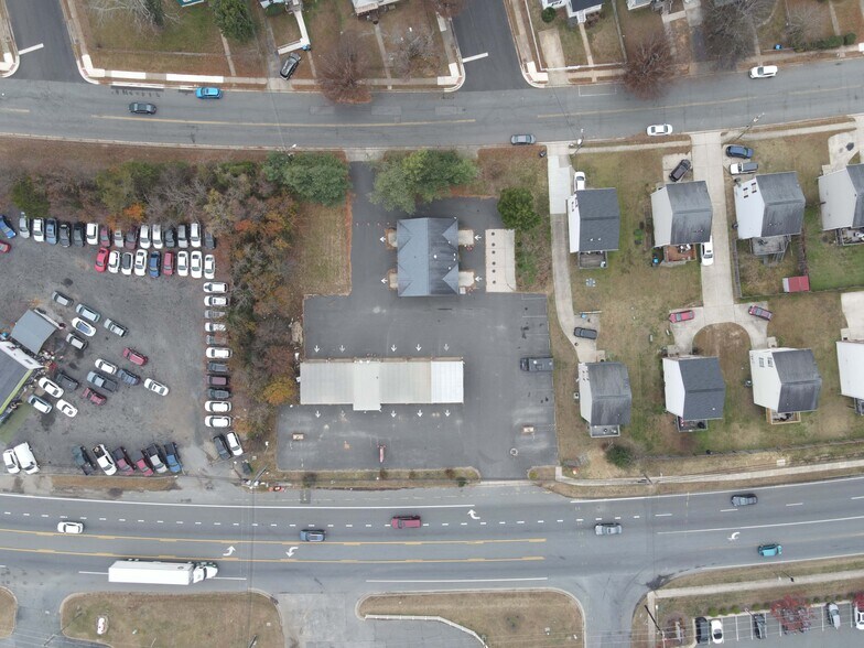 1603 Dixon St, Fredericksburg, VA à louer - Photo de l’immeuble – Image 3 sur 11