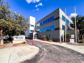 Plus de détails pour 901 W Wall St, Midland, TX - Bureau à louer