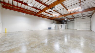 25005 Viking St, Hayward, CA à louer Numérisation 3D Matterport– Image 1 sur 14