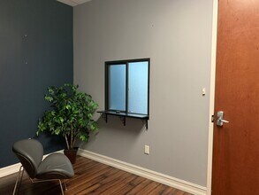 12 SE 7th St, Fort Lauderdale, FL à louer Photo intérieure– Image 2 sur 7