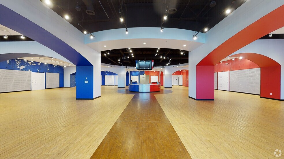 4600 Shelbyville Rd, Louisville, KY à louer - Numérisation 3D Matterport – Image 2 sur 15