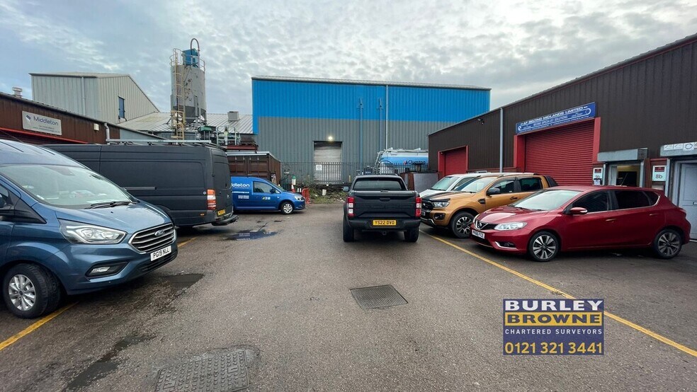 Lichfield Rd, Brownhills à louer - Photo de l’immeuble – Image 3 sur 5