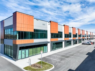 Plus de détails pour 3323 Superior Crt, Oakville, ON - Industriel/Logistique à vendre