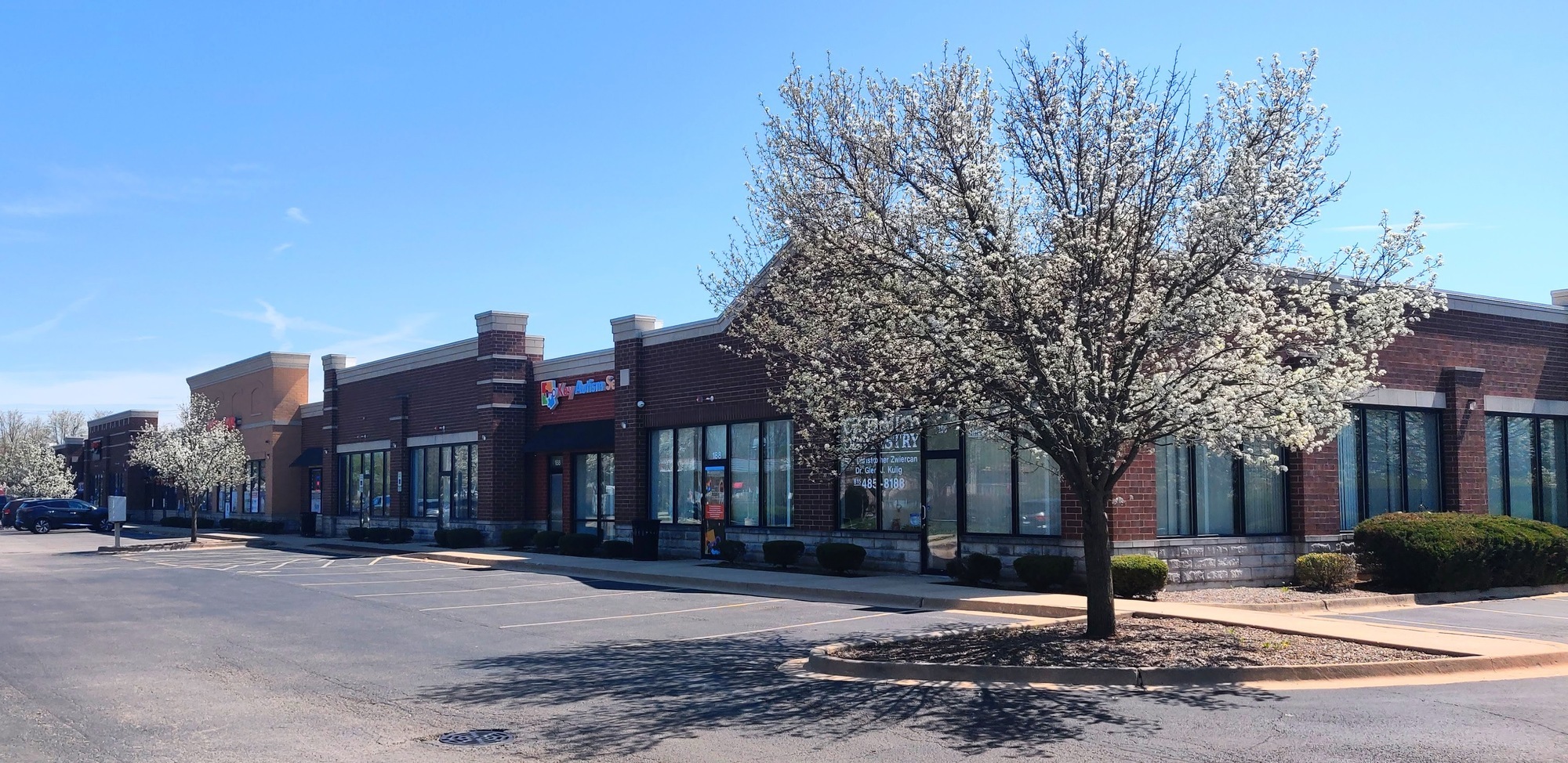 110-120 W Illinois Hwy, New Lenox, IL à louer Photo de l’immeuble– Image 1 sur 2