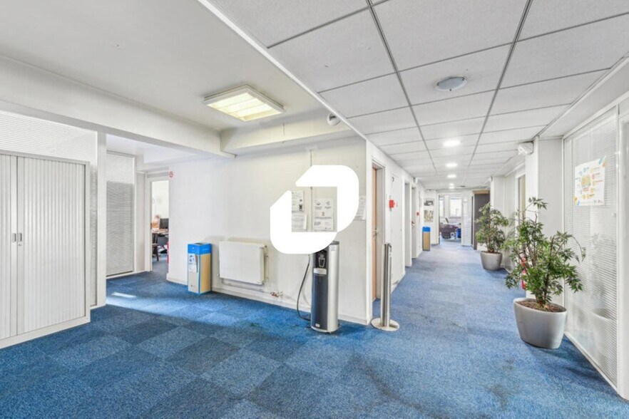 Bureau dans Paris à louer - Photo intérieure – Image 2 sur 15