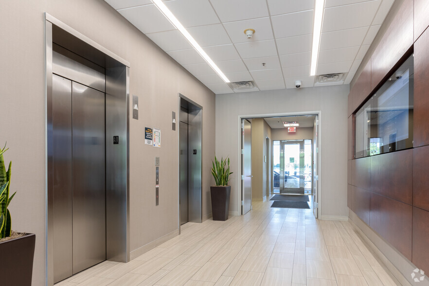 3900 Jermantown Rd, Fairfax, VA à louer - Hall d’entrée – Image 3 sur 3