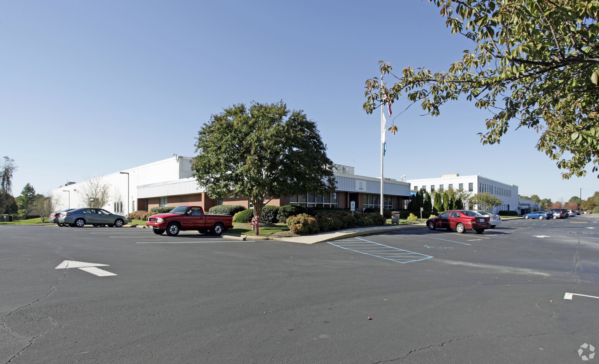 211 American Ave, Greensboro, NC à vendre Photo principale– Image 1 sur 11