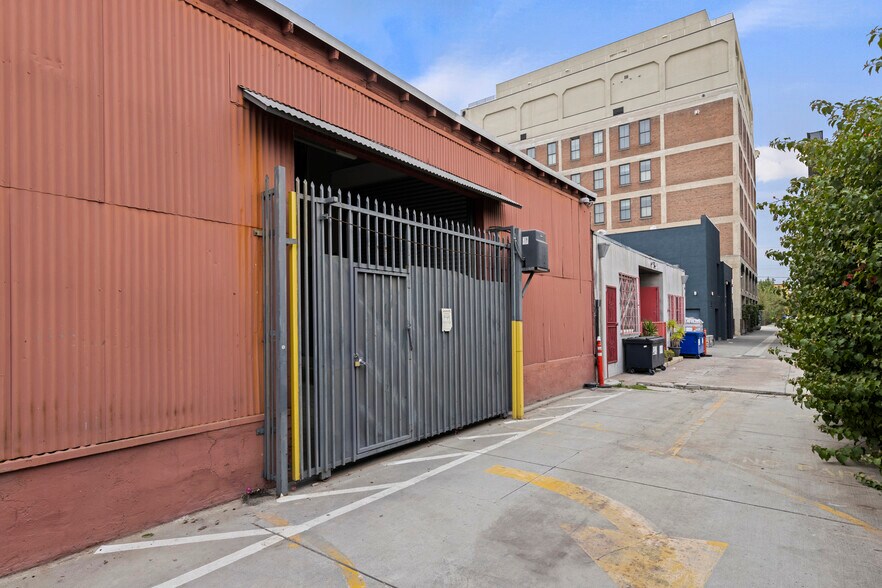 1022 S Santa Fe Ave, Los Angeles, CA à vendre - Photo de l’immeuble – Image 3 sur 7